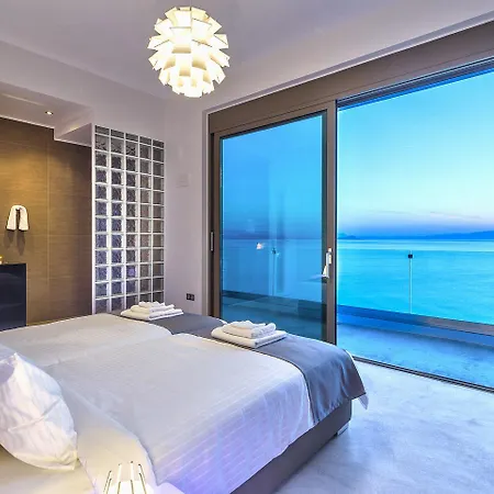 Luxury Seafront Design Akrotiri