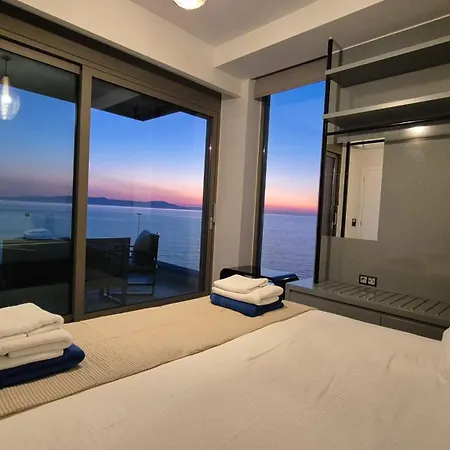 Villa Luxury Seafront Design Akrotiri
